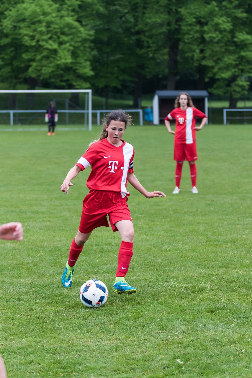 Bild 322 - wCJ SV Steinhorst/Labenz - VfL Oldesloe : Ergebnis: 18:0